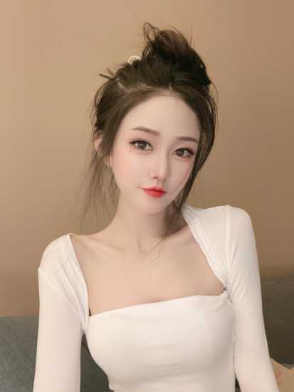 23岁大胸妹妹 性感迷人 水嫩多汁 大屁股后入艹起来十分舒适