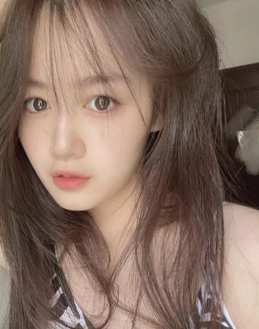 KH特别好身材苗条像模特一样